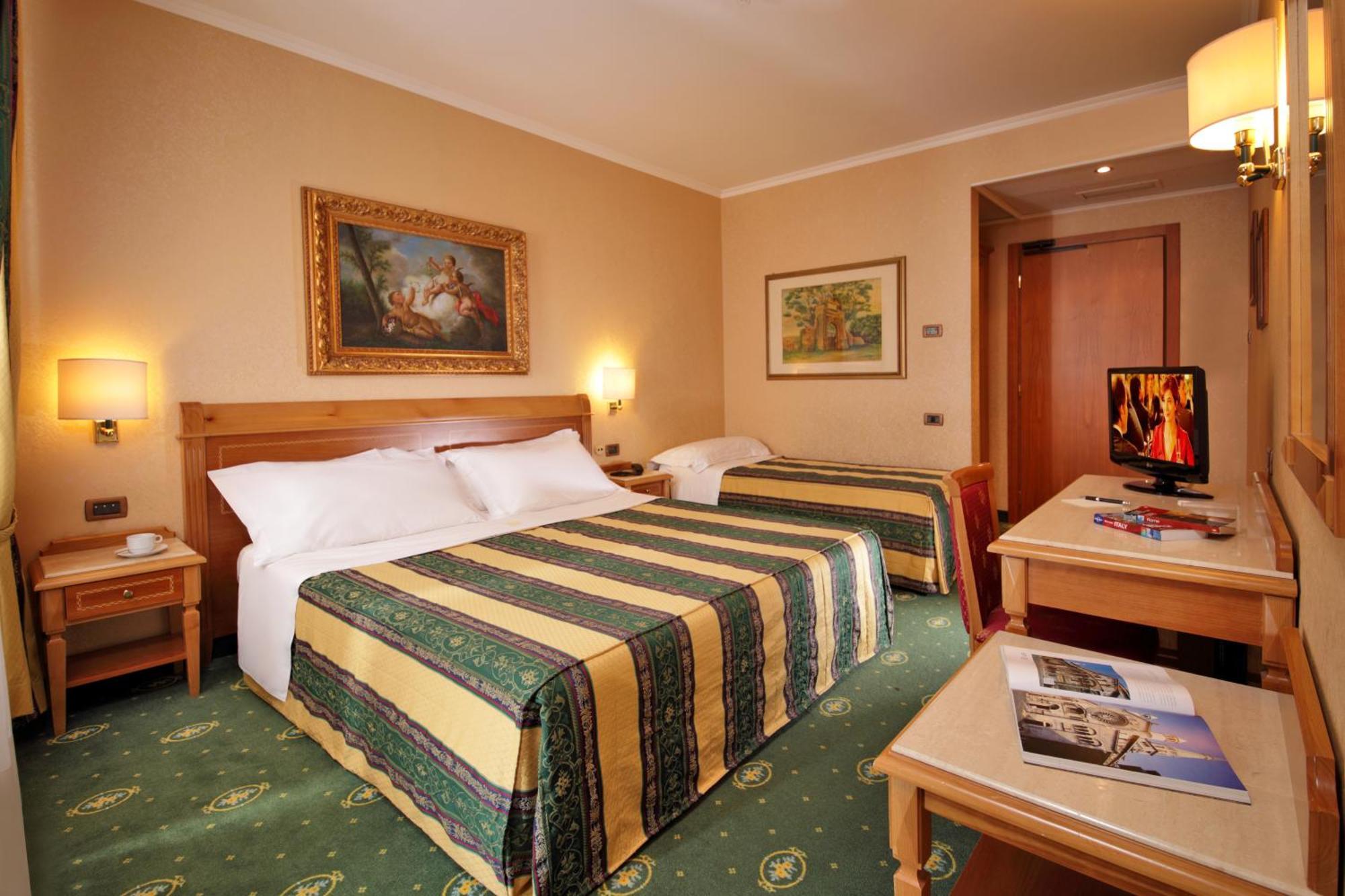 Colonna Hotel Frascati Habitación foto
